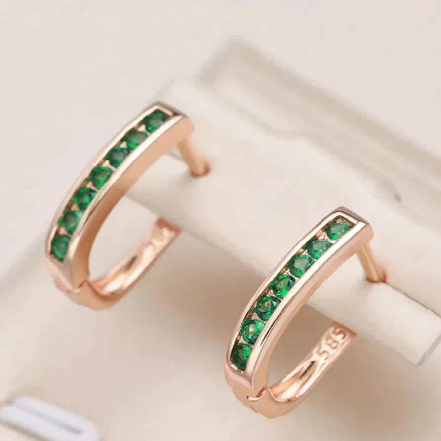 Ezra – Elegant Grønn Krystalløredobber