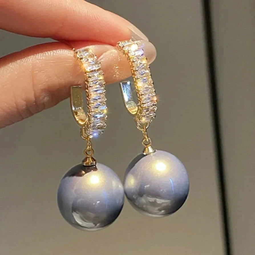 Alanna – Luksuriøse Perle- og Zirkonia Øredobber