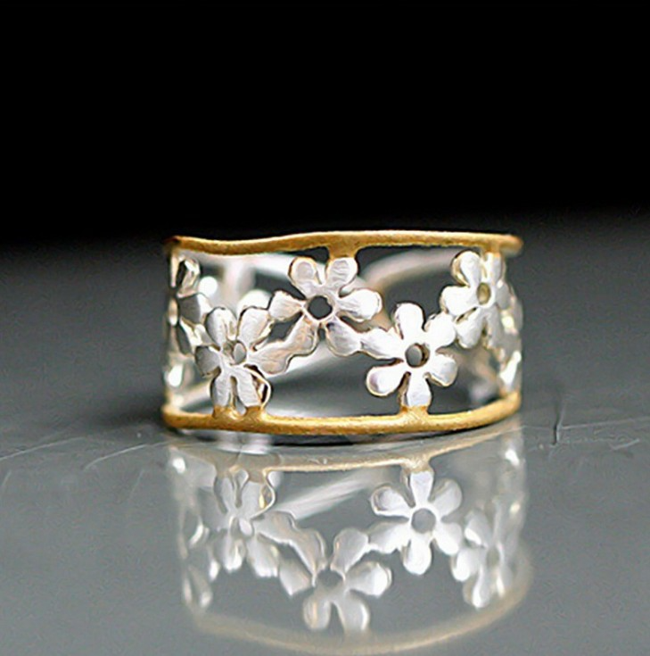 Indie – Uregelmessig Hult Daisy Ring