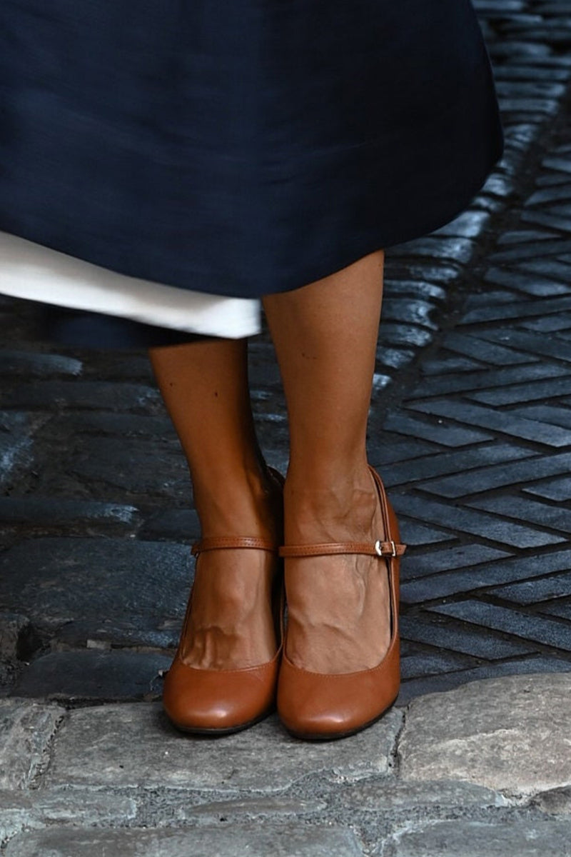 Mira™ | Elegante sandaler med stropper og kompakt hæl, perfekte for enhver anledning