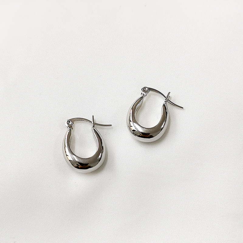 Dahlia – Vintage Gyldne Kurv Øredobber